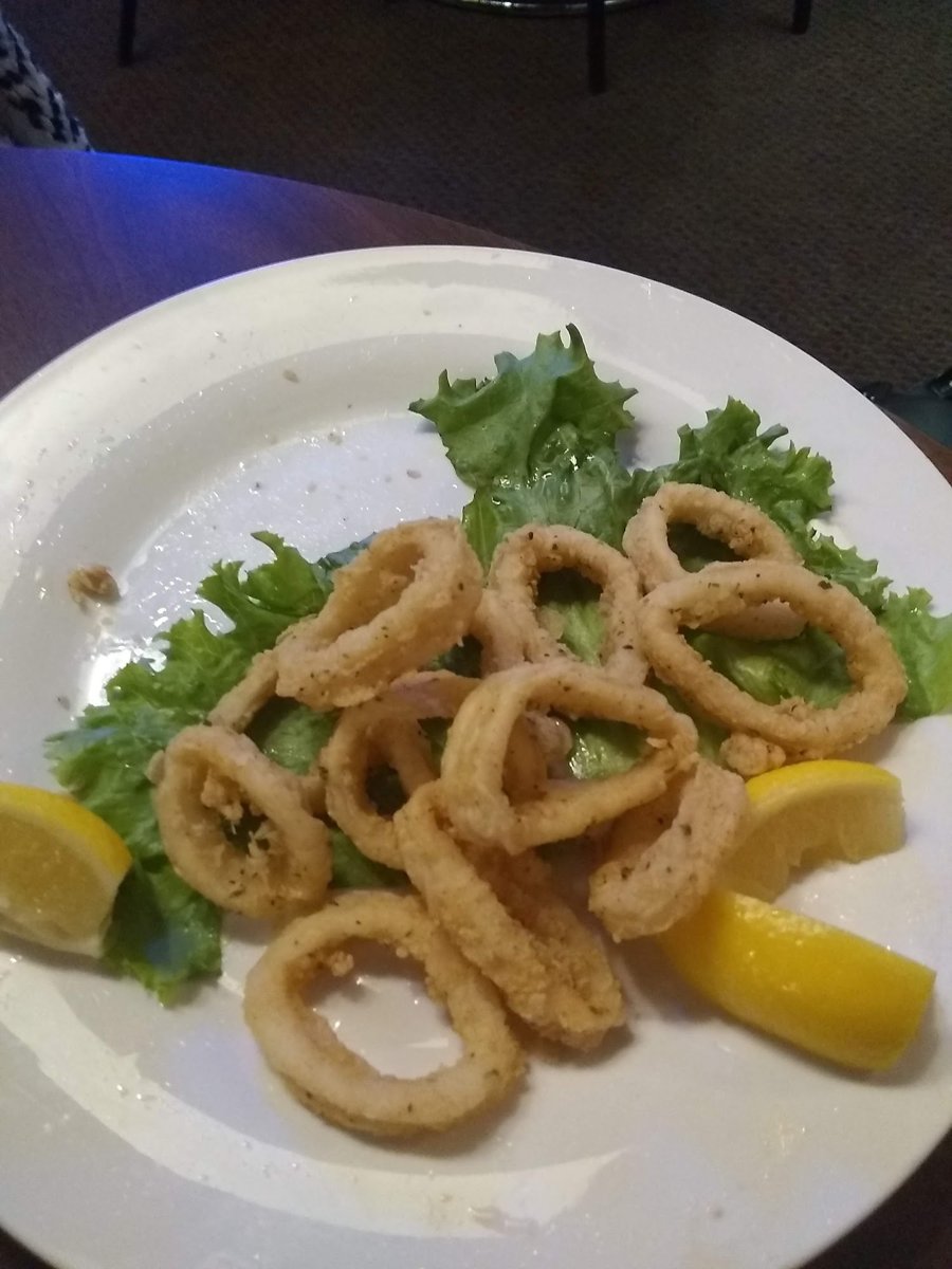 Fried calamari at Johnny Dee’s Lounge